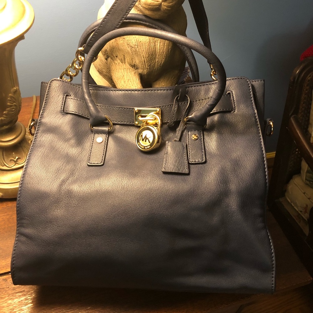 MICHAEL KORS large HAMILTON leather like new tote